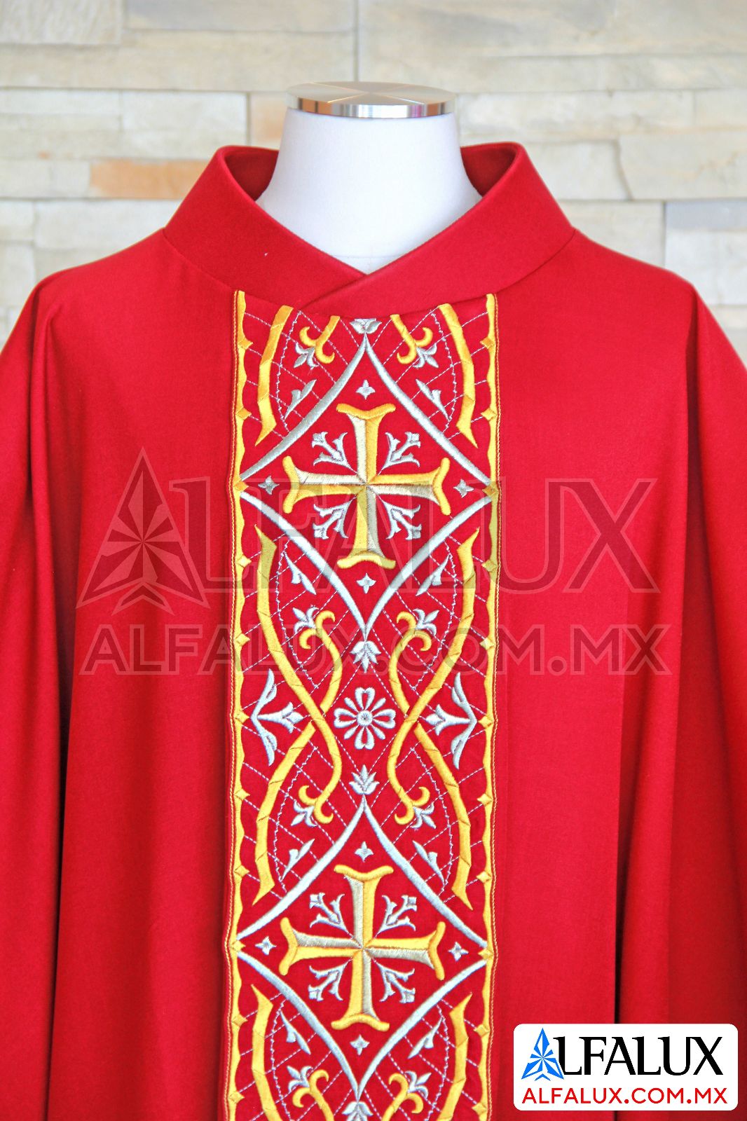 05 FRANCES RECTO  Casulla Alfalux Rojo Central 300 (3)